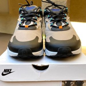 NIKE AIR MAX W70 REACT WTR RUNNING SNEAKERS - CD2049 200 - US11